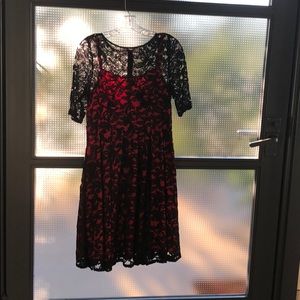 Black and red lace cocktail dress